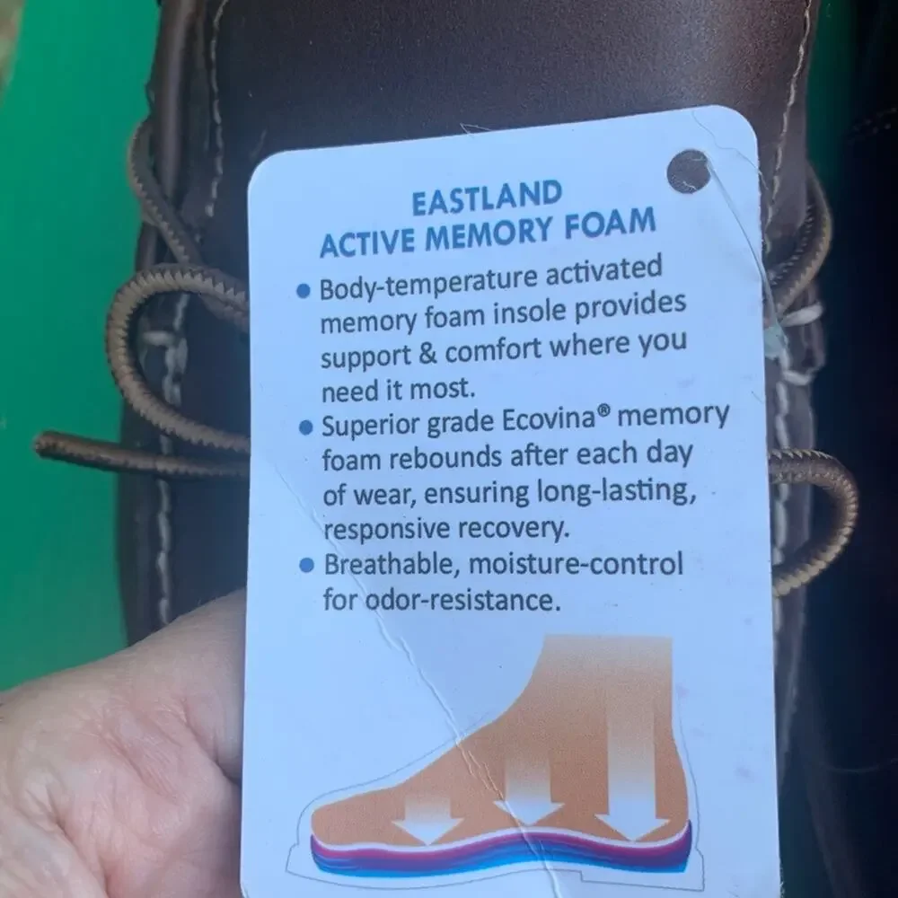 NEW IN BOX EASTLAND YARMOUTH MEMORY FOAM BOAT SHOES MOCCASINS 13